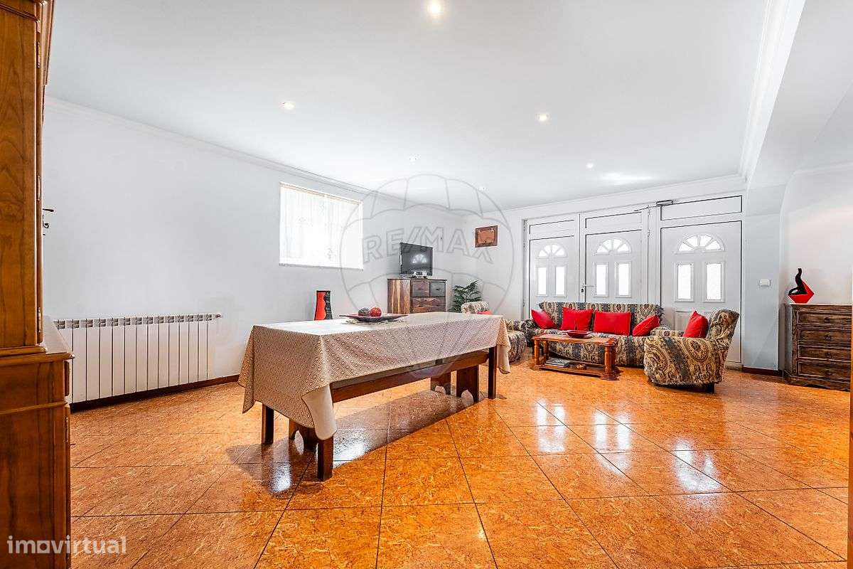 Moradia T6 para venda - Grande imagem: 4/47