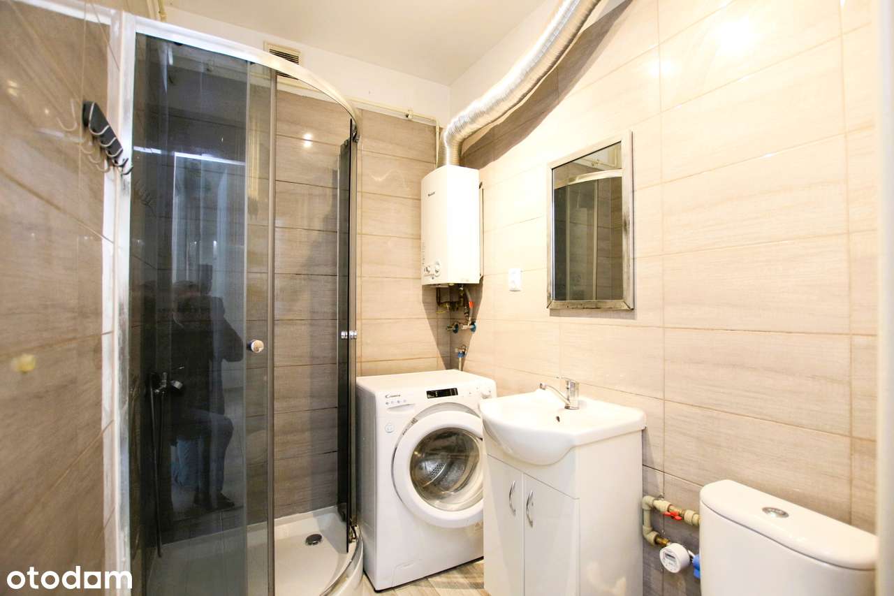 Pokój dla STUDENTA w centrum Katowic, z balkonem, niski blok z windą. - Pełny obrazek: 5/7