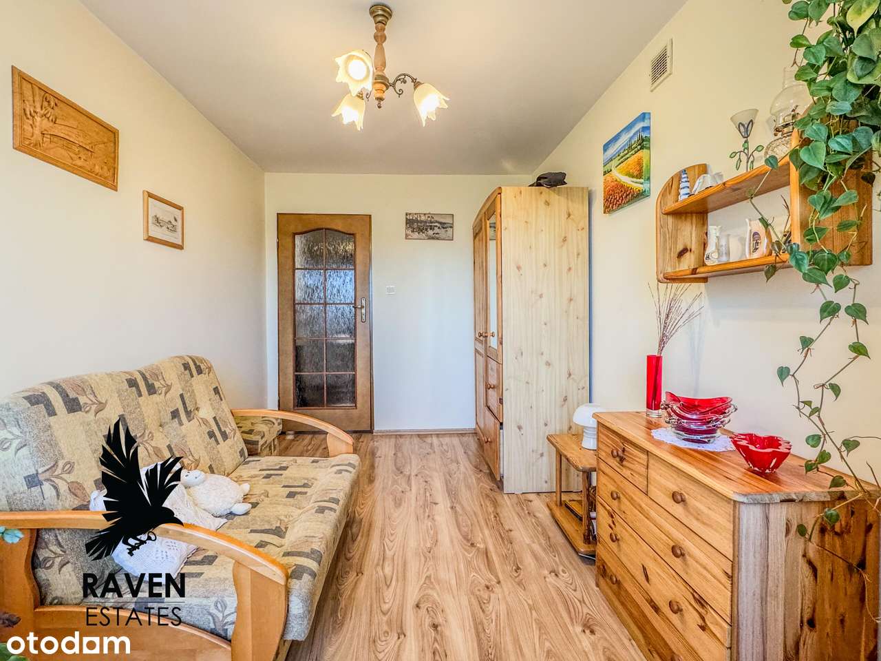 Przestronny dom z zabudową usługową-10