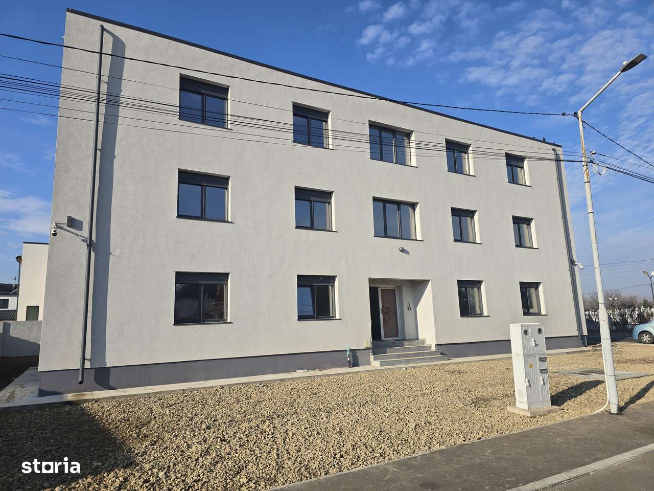 Apartament 3 camere(lux) de vanzare in Targoviste-zona Penny MICRO 3. - Imagine principală: 2/20