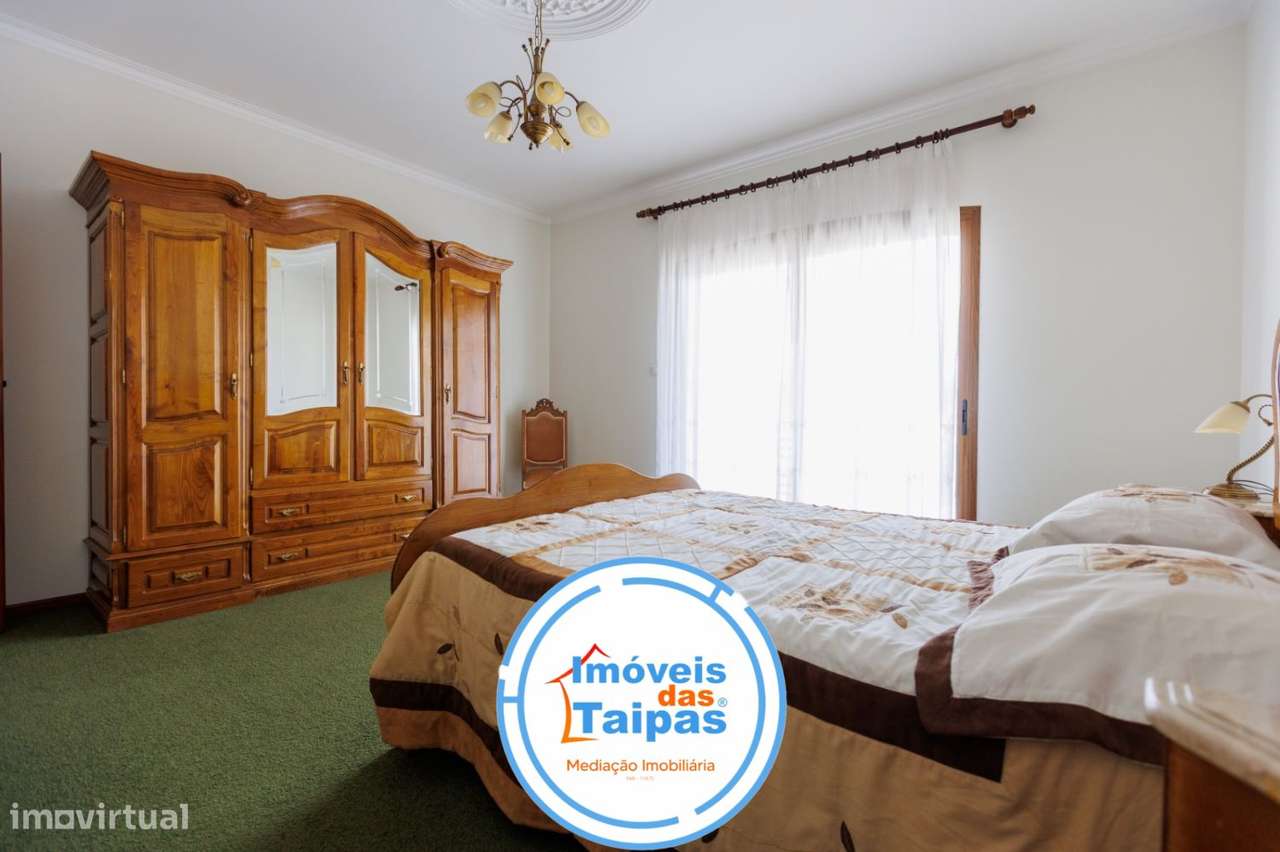 Vende-se Moradia em Barco - Guimarães-27