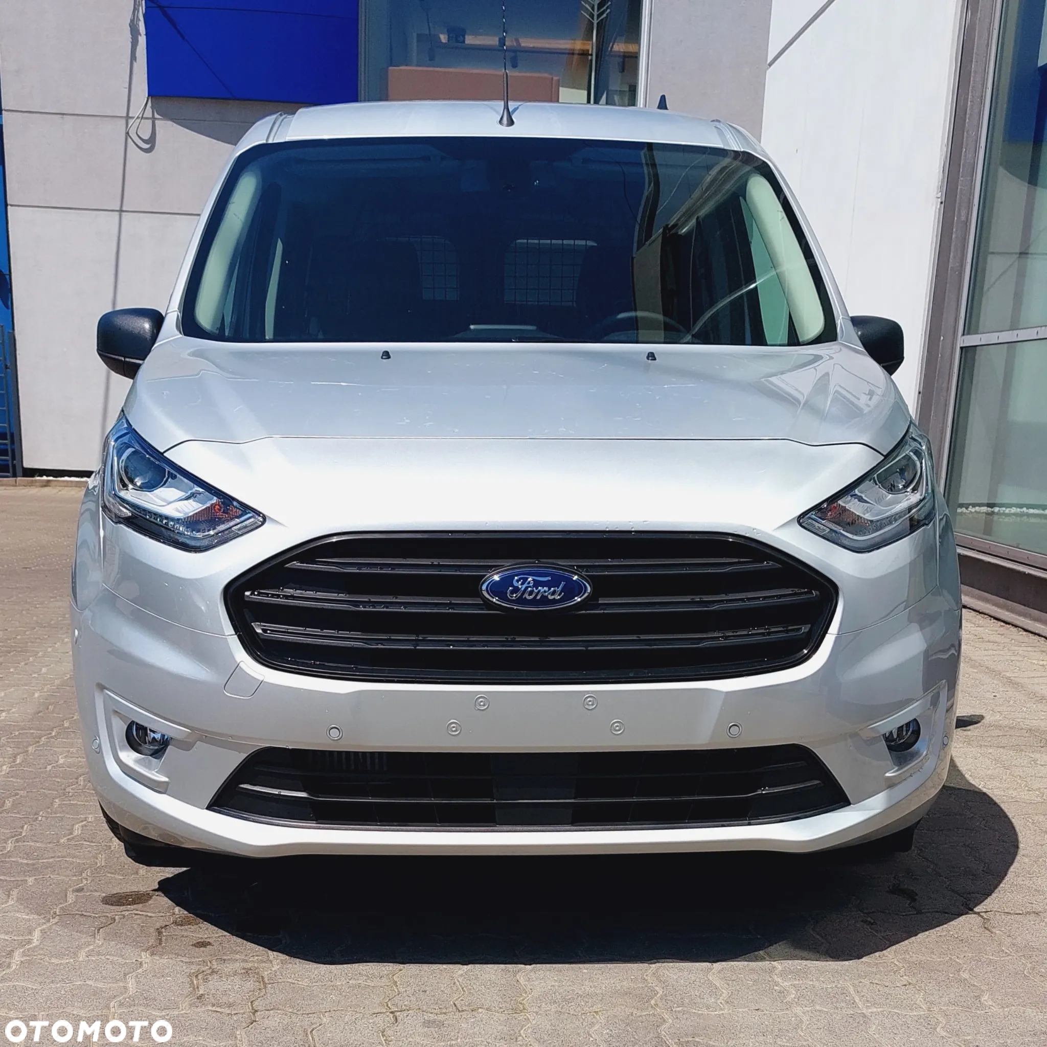 Ford Transit Connect - 4