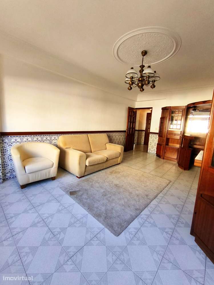 Apartamento t3 à venda na Rua Elias Garcia - Amadora - Grande imagem: 5/35