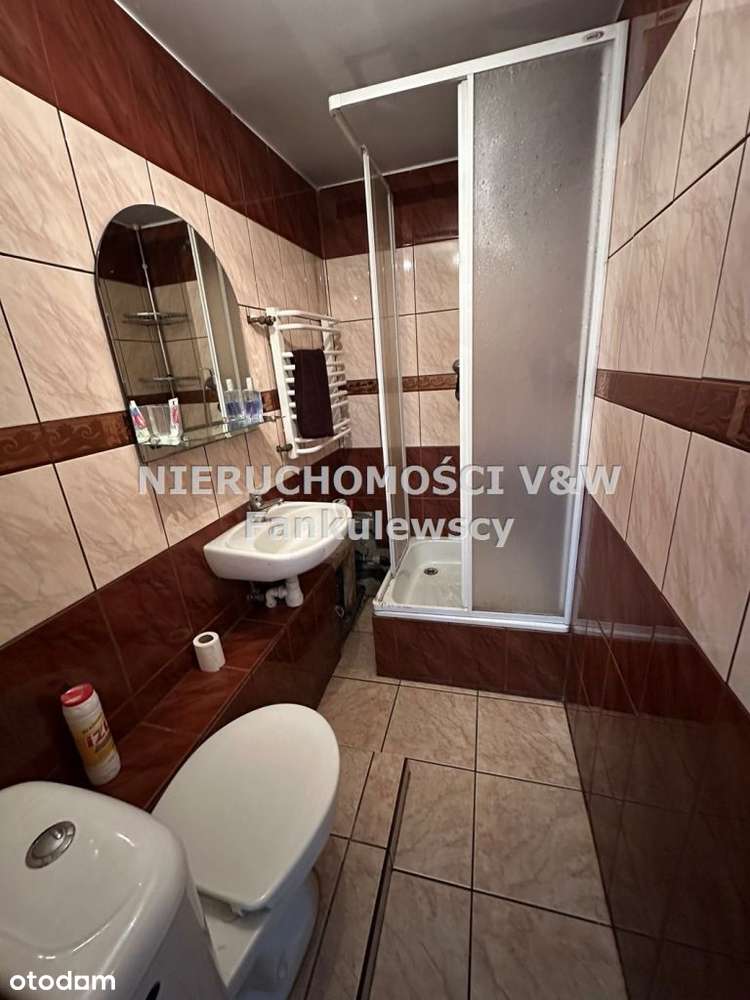 Piękny bliźniak z idealną lokalizacją i widokiem-13