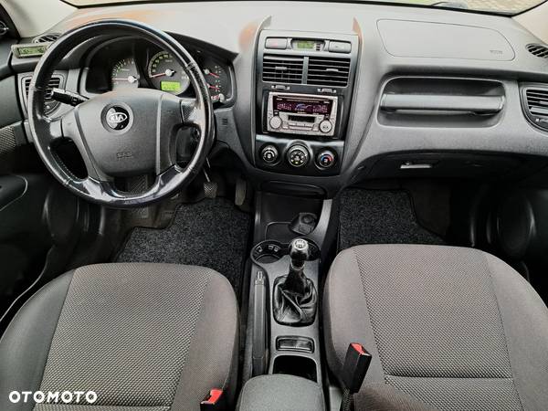 Kia Sportage 2.0 Freedom - 9