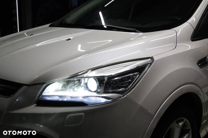 Ford Kuga - 38