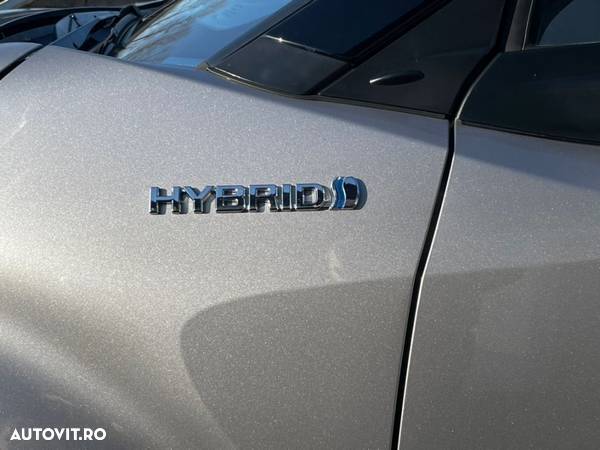 Toyota C-HR Hybrid - 8