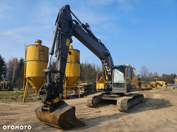 Volvo EC220EL - 10