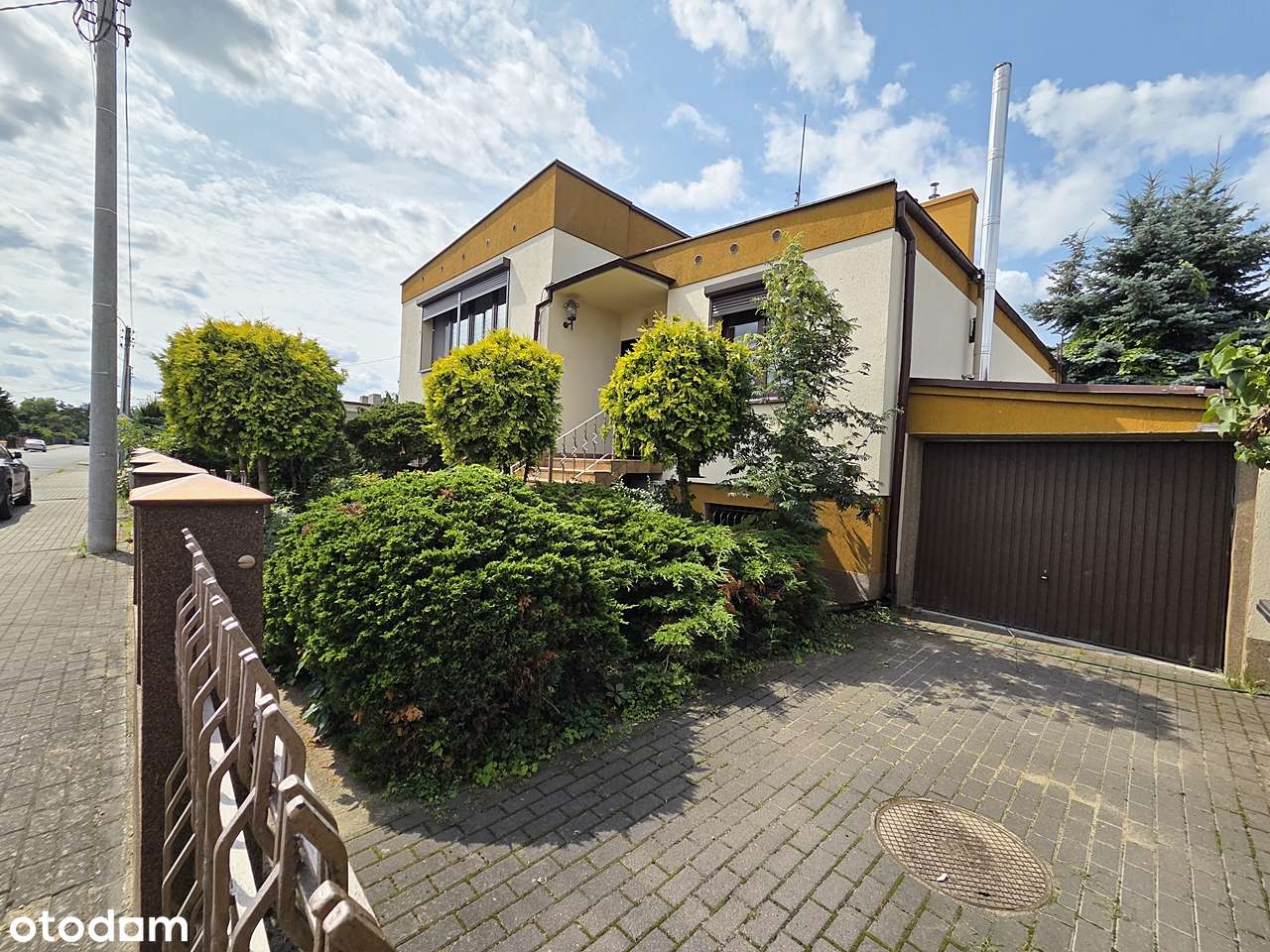 Wolnostojący z pieknym ogrodem - Pełny obrazek: 4/20