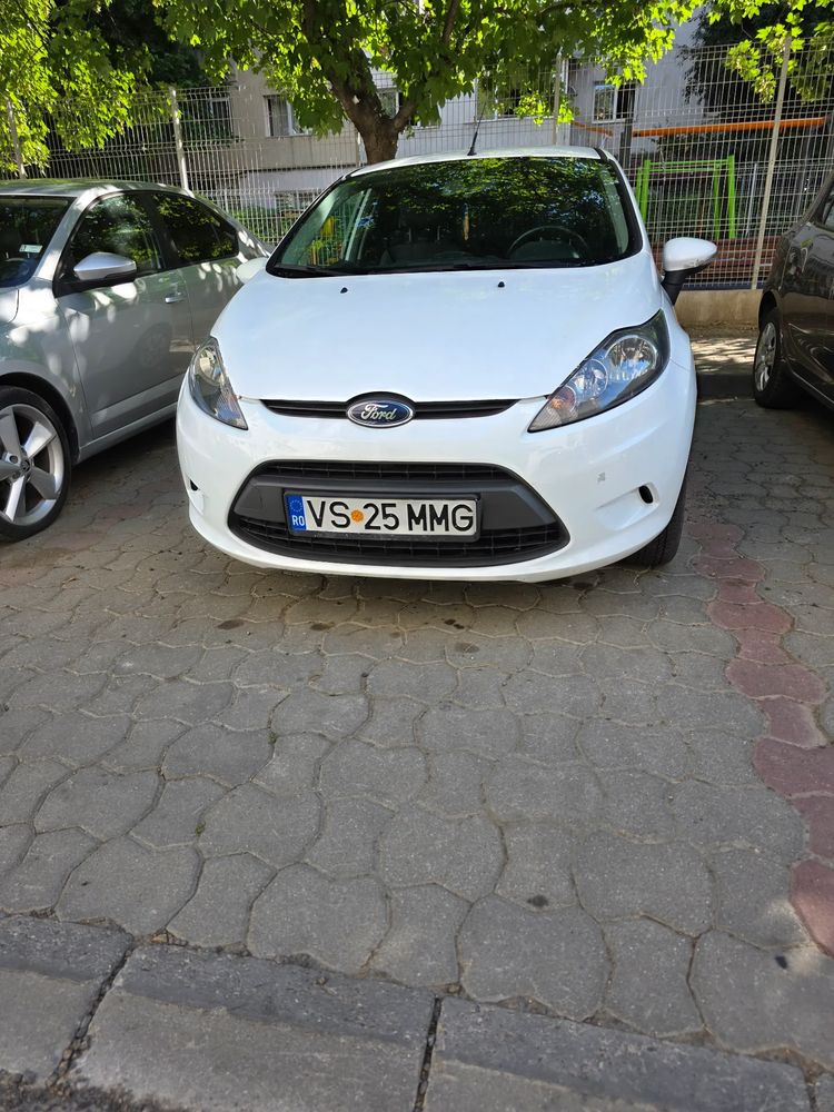 Ford Fiesta VII [2008 - 2017] 1.4 TDCI Ambiente 2012