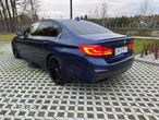 BMW Seria 5 M550i xDrive sport - 13