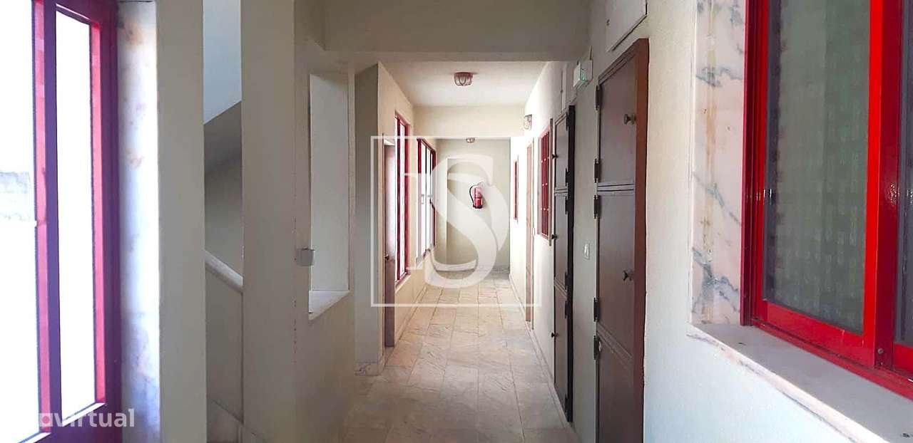 Apartamento T1 c/ garagem junto à praia de Magoito, Sintra-17