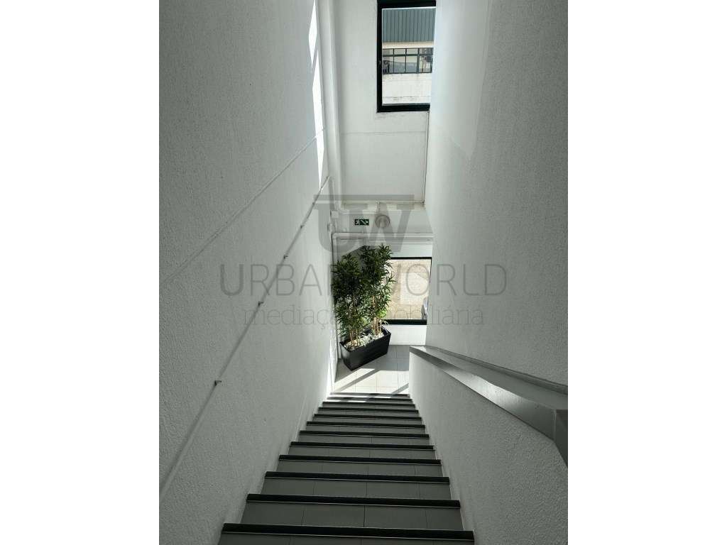 Armazém Industrial, Venda do Pinheiro, Mafra, 570 m2-21