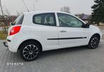 Renault Clio - 20