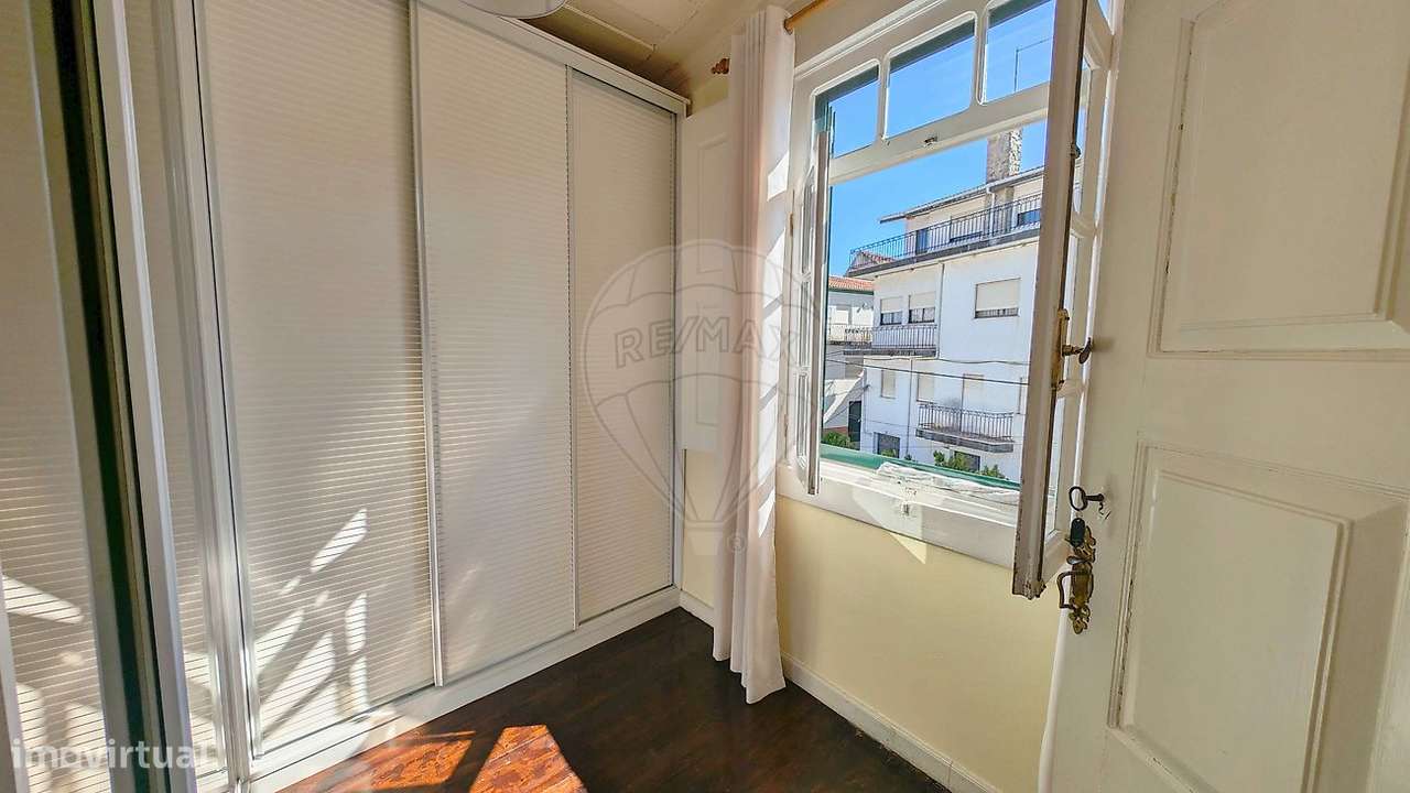 Moradia T4 para venda-13