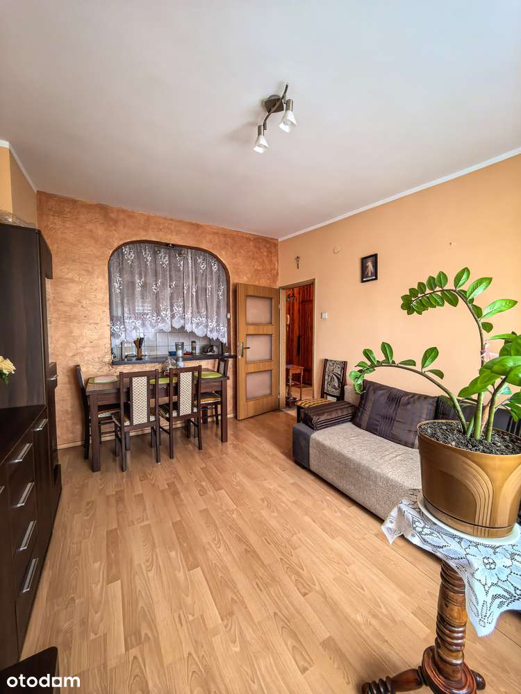 Trzypokojowe mieszkanie przy ul. Bielskiej-4