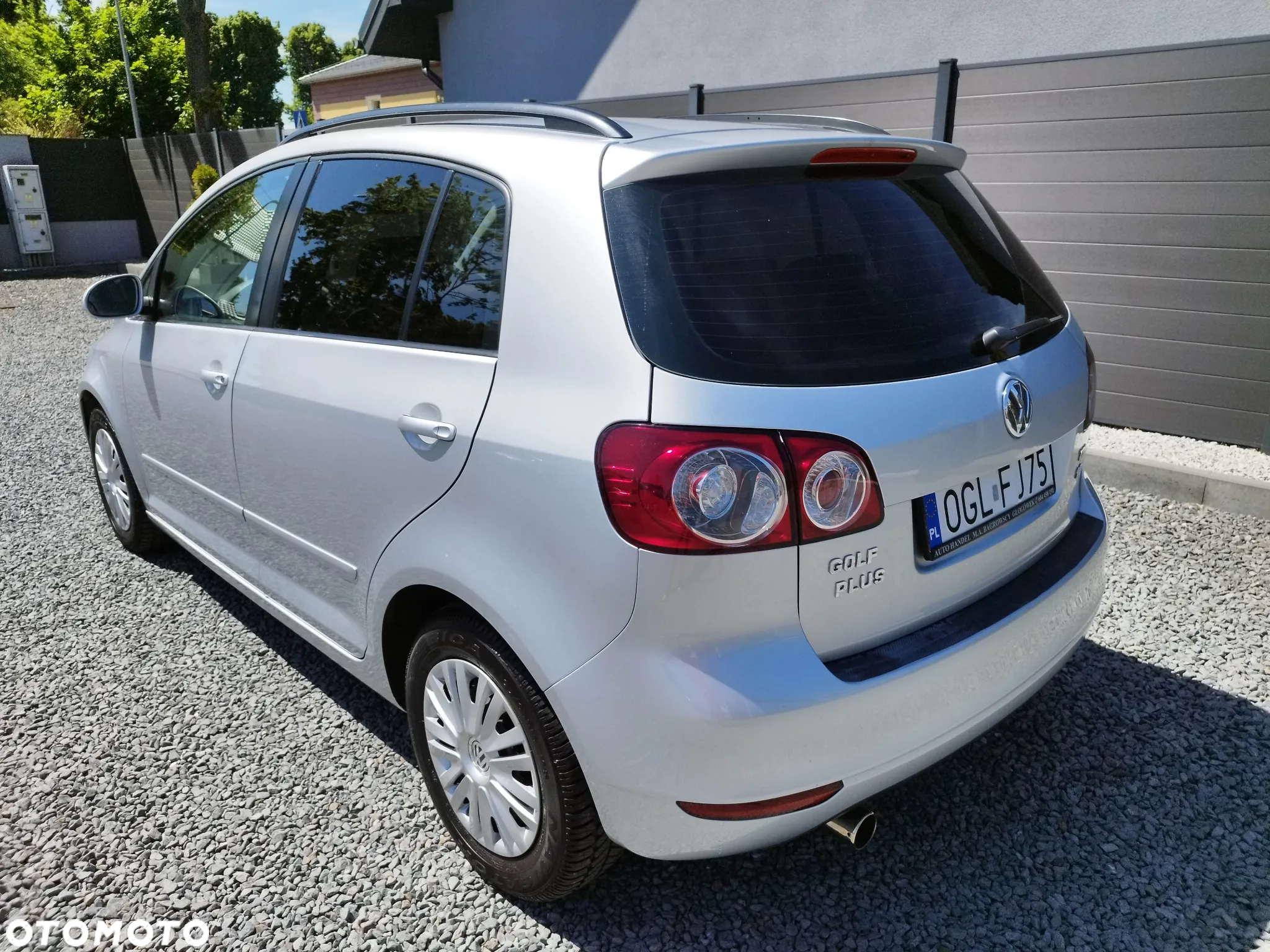 Volkswagen Golf Plus 1.6 TDI Comfortline - 5