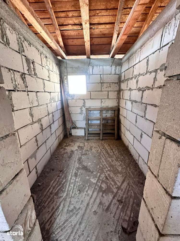 Casa cu 5 camere de vânzare în zona Vidin - Imagine principală: 5/12