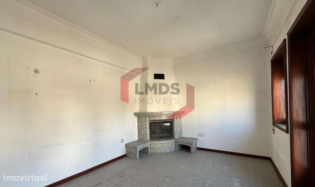 Apartamento T3 na Rua de Serpa Pinto -  APRESENTAÇÃO DE PROPOSTAS A...-1