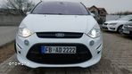 Ford S-Max - 8