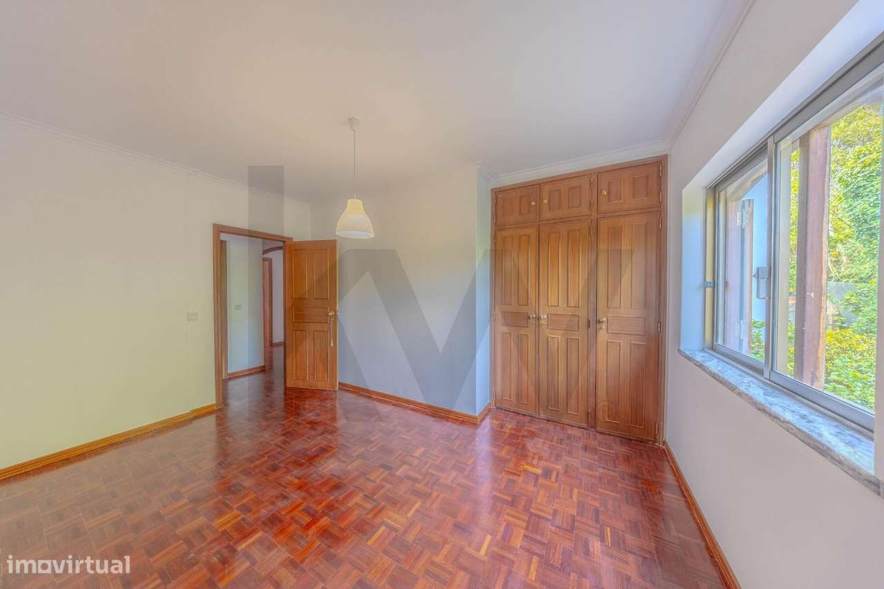 T3 + 2 Duplex com Jardim privativo e Garagem em Cascais - Carcavelos P - Grande imagem: 4/40