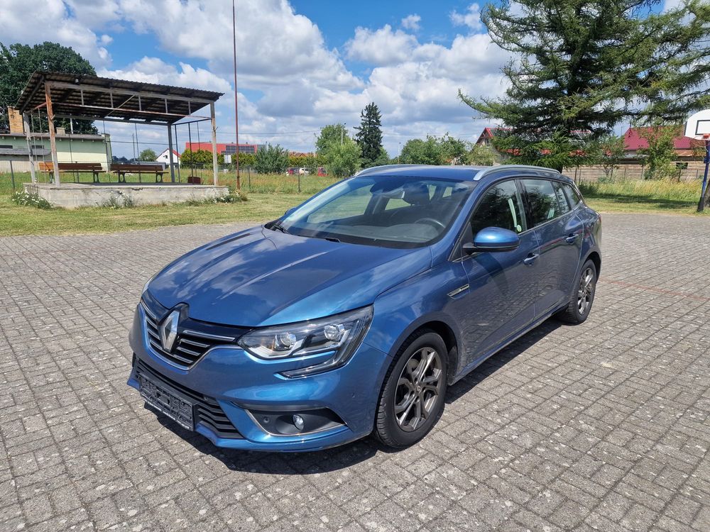 Renault Megane IV (2016-) ENERGY TCe 130 PLAY 2017