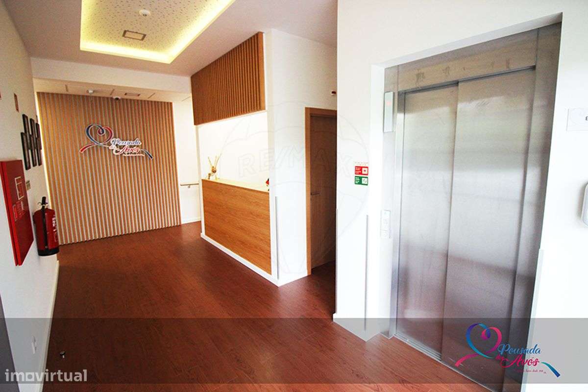 Moradia T8 para venda - Grande imagem: 3/14