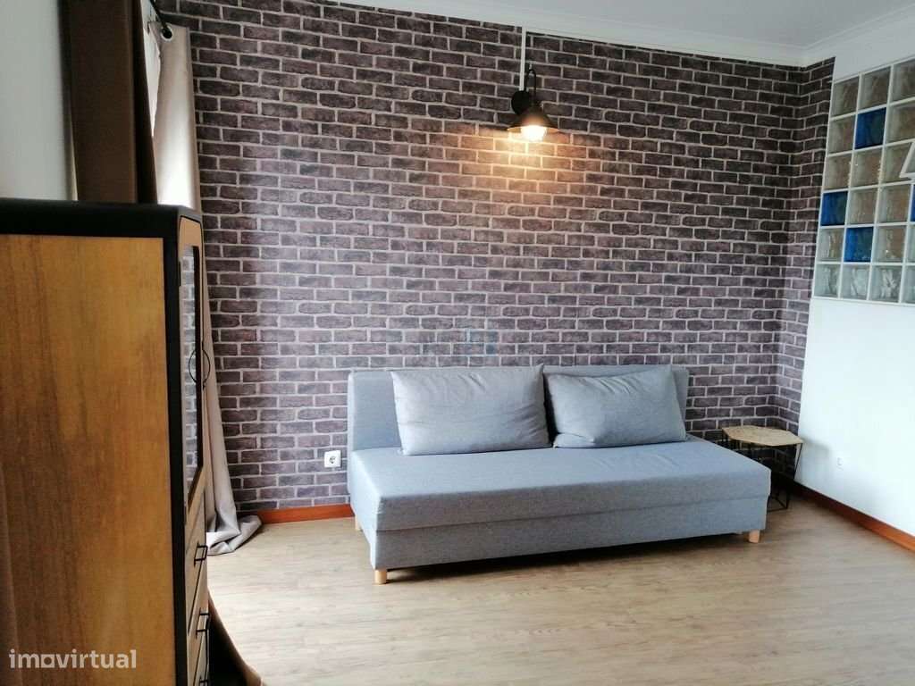 T0+1 Junto à Universidade - Grande imagem: 4/9