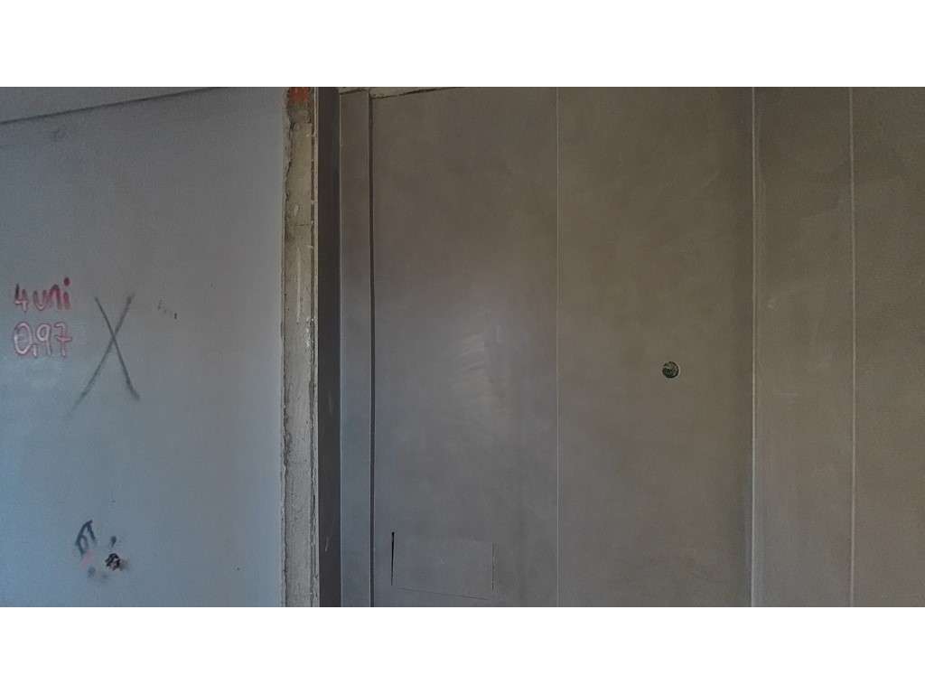 Apartamento T5 no Barreiro com Vista Rio-52