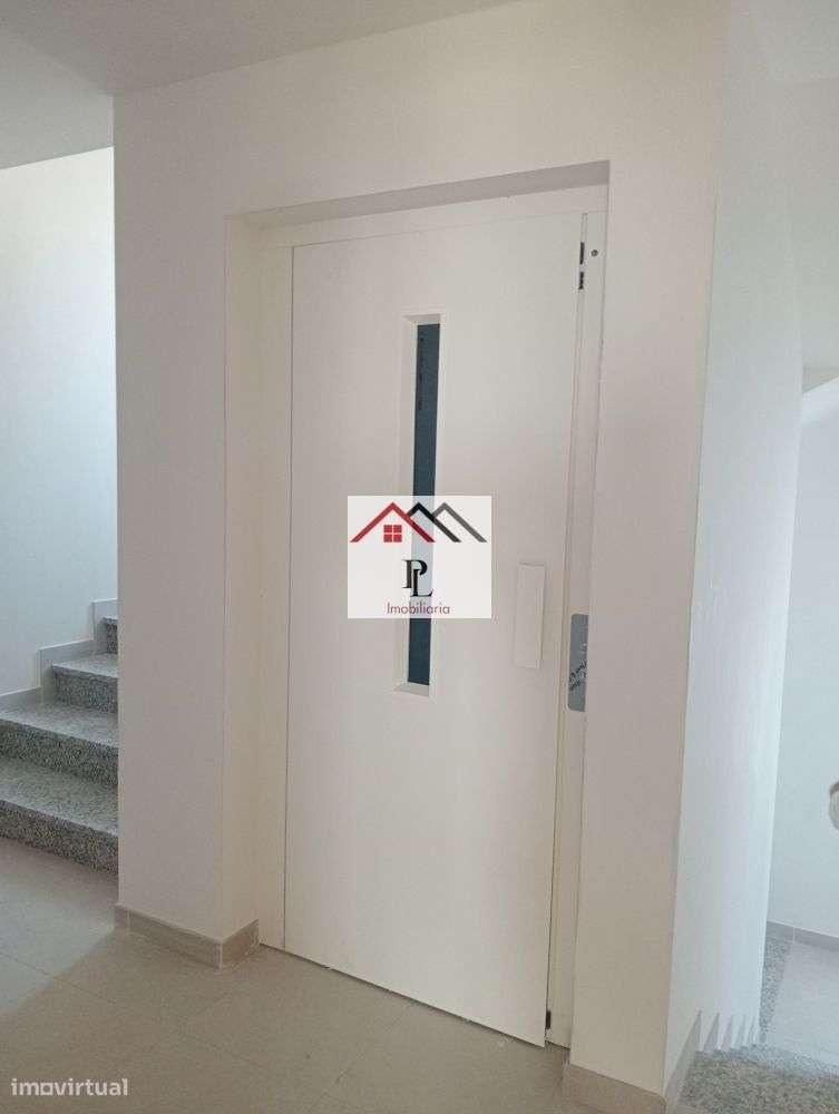 Apartamento T1+2 dupex Novo em fase de acabamento(V892-1MS)-24