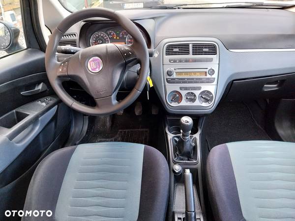 Fiat Grande Punto 1.2 8V Active - 29