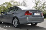 BMW Seria 3 320i - 25