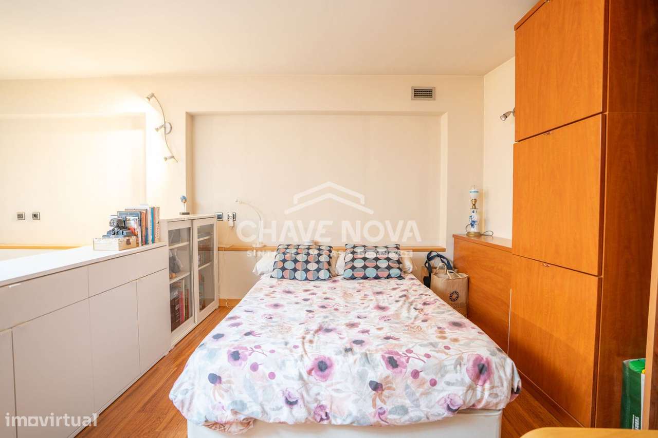 T2 Duplex no Último Andar com Varanda – Polo Universitário do Porto-6