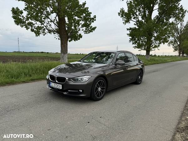 BMW Seria 3 320d Aut. Sport Line - 1
