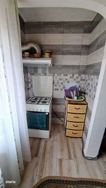 Vand apartament 3 camere Crihala - Imagine principală: 4/8