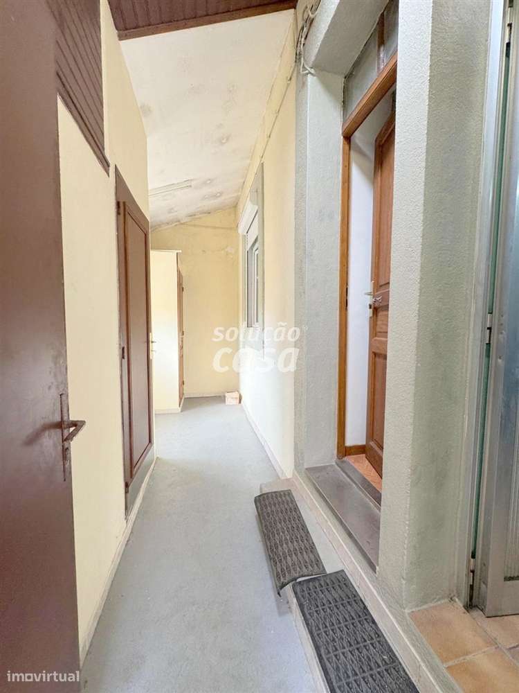 Excelente Oportunidade de Investimento em Canidelo! Apenas 1300 metros-11