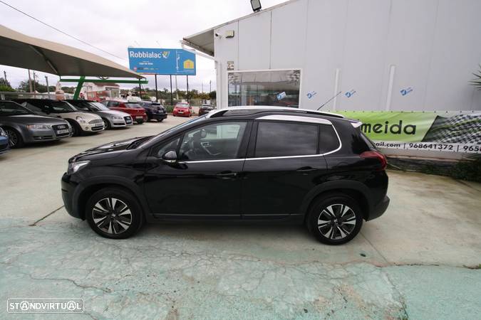 Peugeot 2008 1.2 PureTech Allure - 8