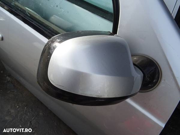 Oglinda dreapta Dacia Sandero din 2010 - 1