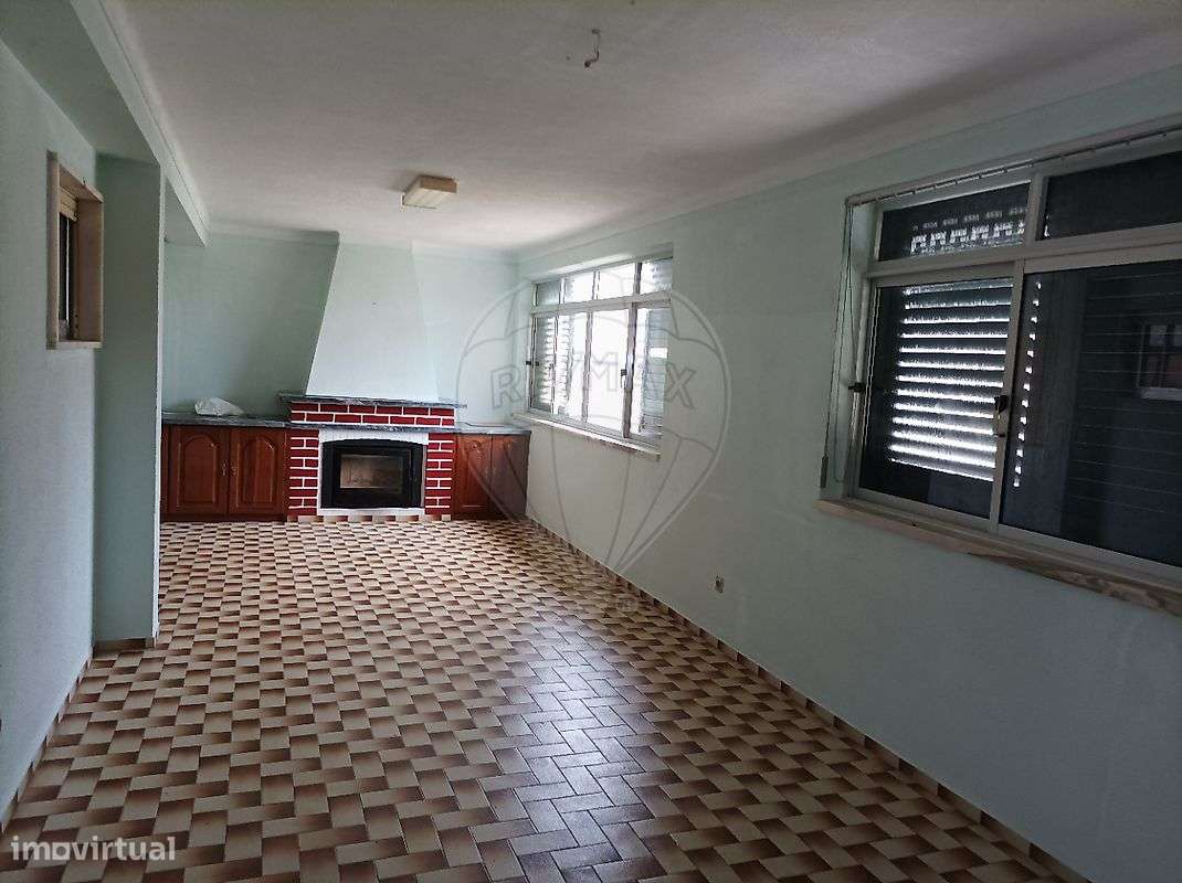 Moradia T4 para venda-22