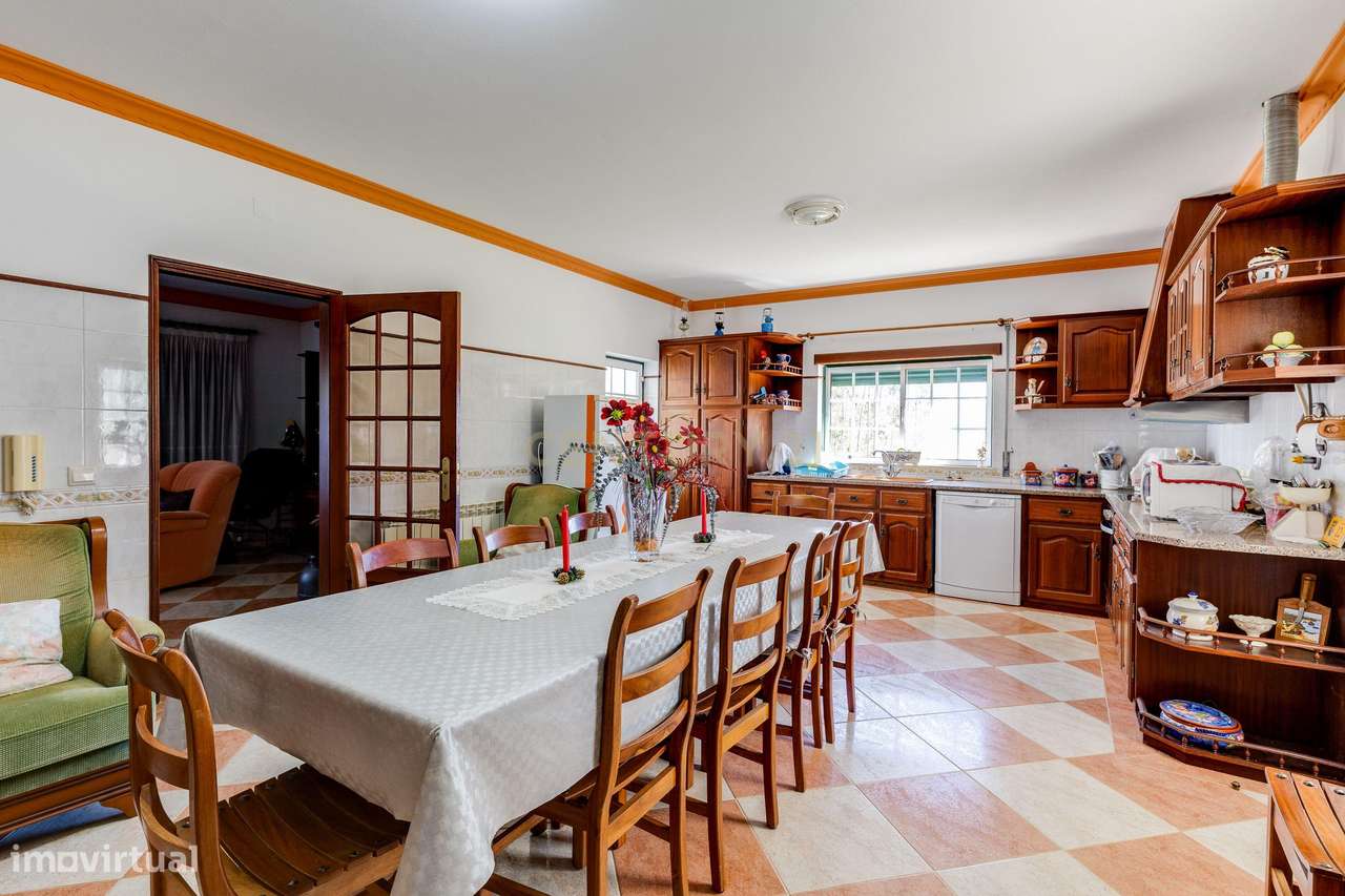 Casa T3 com Vista Panorâmica em Pombal, Leiria-14