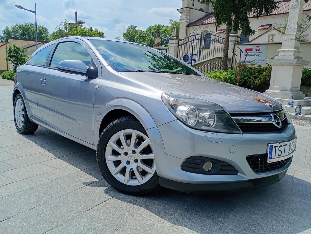 Opel Astra H 1.6 Enjoy 2007