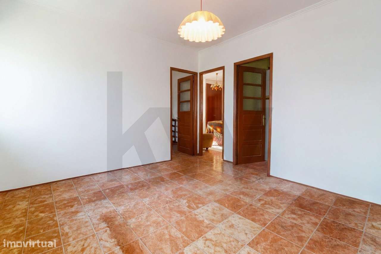 Moradia T2 para Recuperar em Pedroso, + terreno 1.072 m2 com viabilida-7
