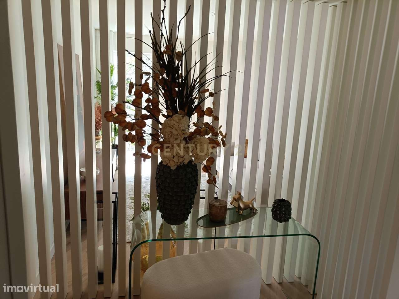 Excelente Apartamento T2 bastante Central no Areeiro com Jardim Privat-7