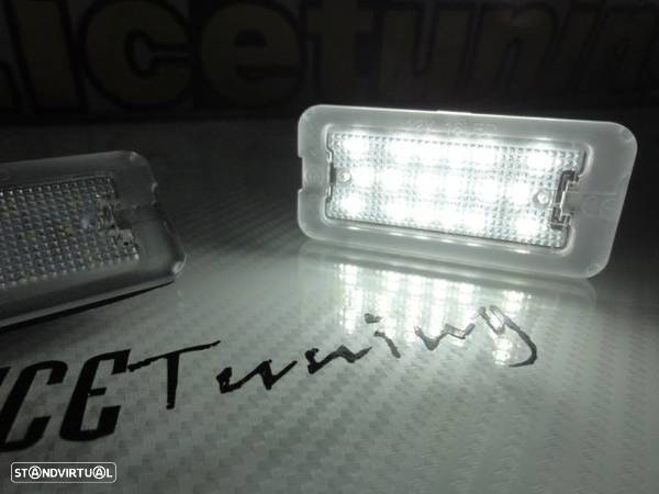 Suporte De Lâmpada De Matricula Com Led Branco Fiat 500 / 500 Abarth / 500 CABRIO 2007-2020 - 20