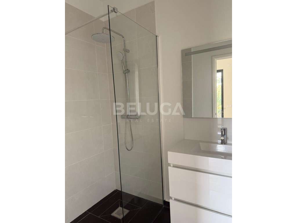 MORADIA T3 || CÂMARA DE LOBOS-24