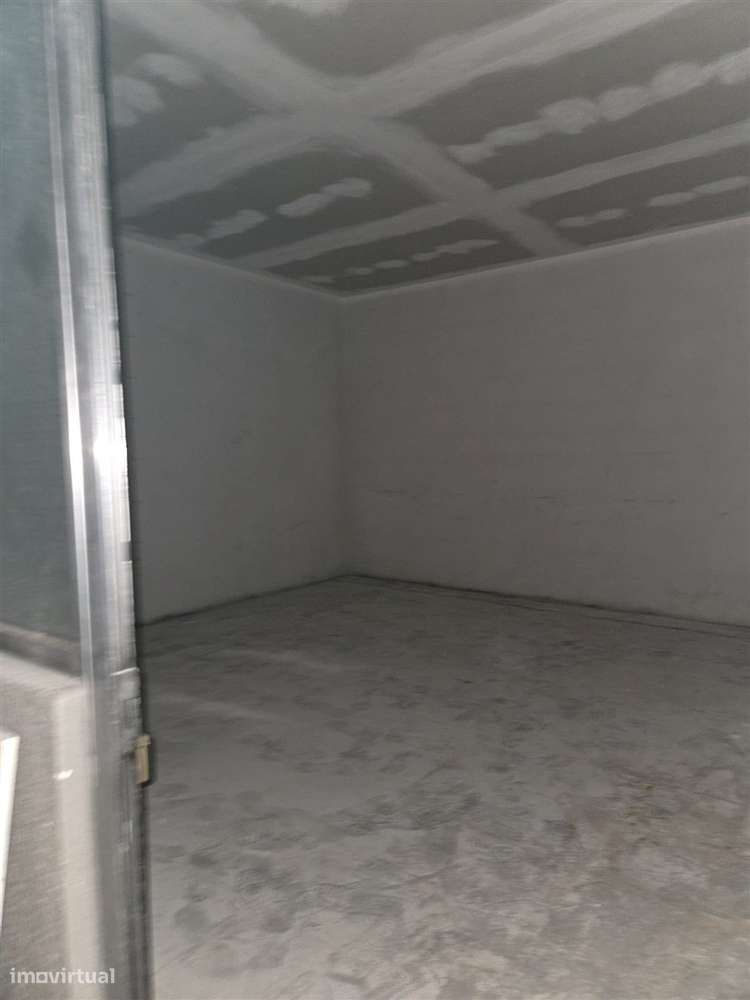 Armazém  Venda em Rio Mau,Penafiel-10