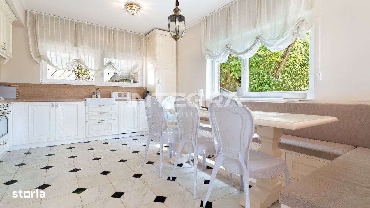 Lux Mediteranean si Priveliste de Poveste, langa Parcul Central din Cl-12