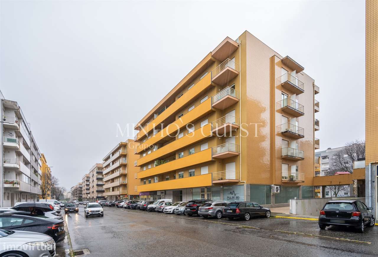 Apartamento T3 c/ varanda, AC e Garagem Fechada - São Vítor, Braga-31