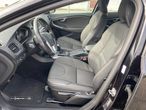 Volvo V40 2.0 D3 Momentum - 10