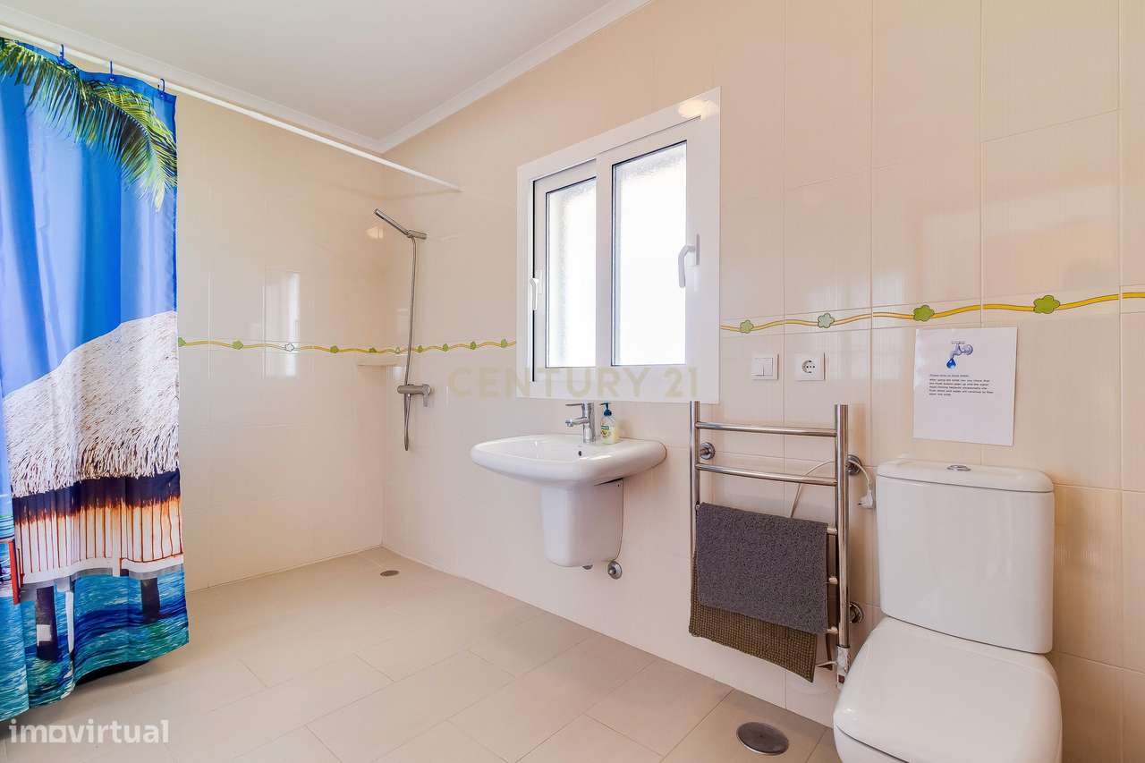 Moradia T3 com Piscina e 3 515 m² de Terreno | Entre o Campo e o Mar |-23